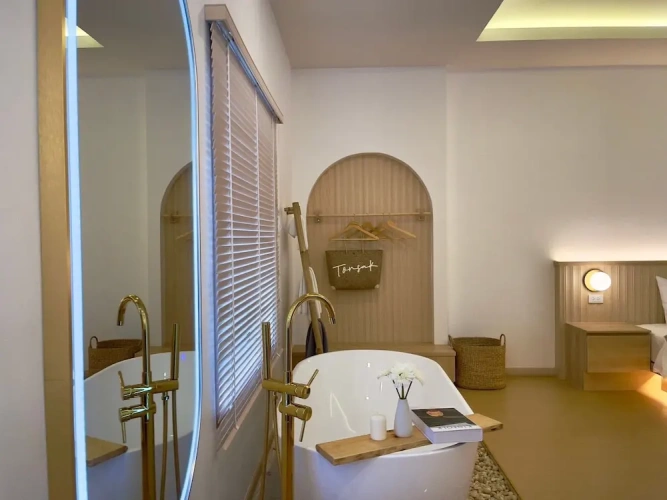 Deluxe Bungalow with balcony and with view