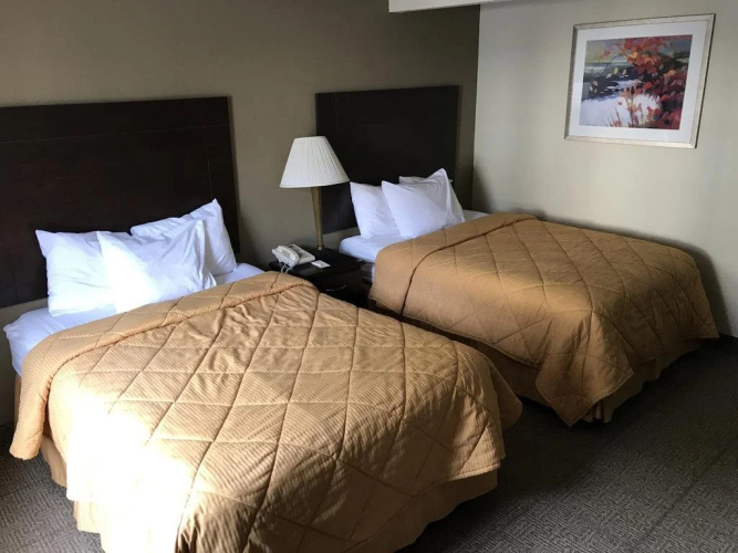 Clinton Inn And Suites