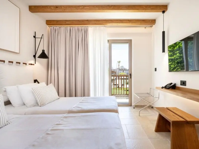 1 Bedroom Superior Double Apartment
