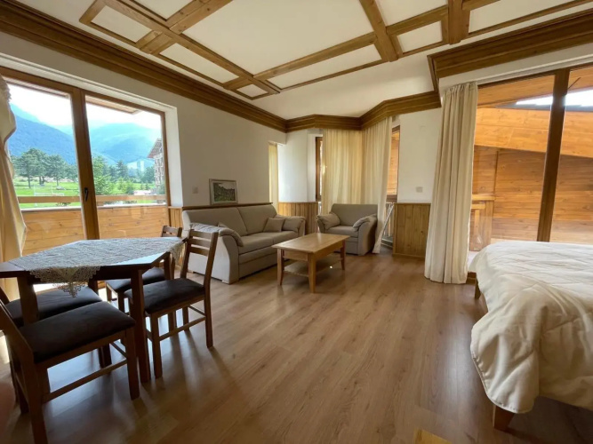 Pirin Golf SPA Studio Compass Property