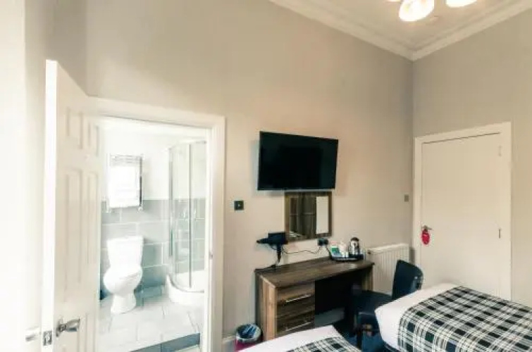 Argyll Apartments