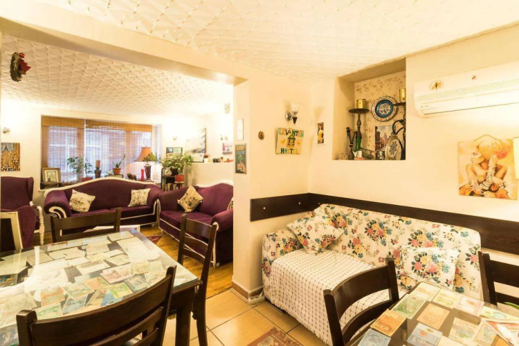 Levanten Hostel