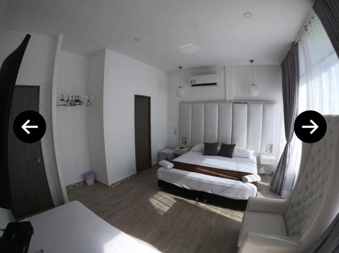 Aw Hotel Holidays Palace