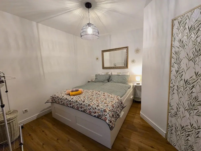 Two-Bedroom Apartment SEVEN