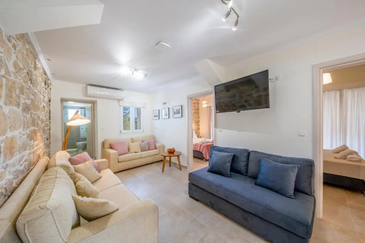 Villa Portes by MediterraneanVillas