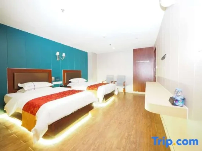 Deluxe Suite