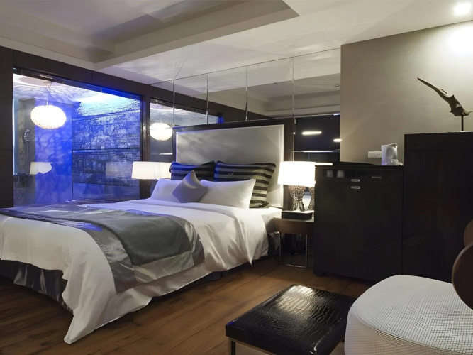 Golden Hotspring Hotel
