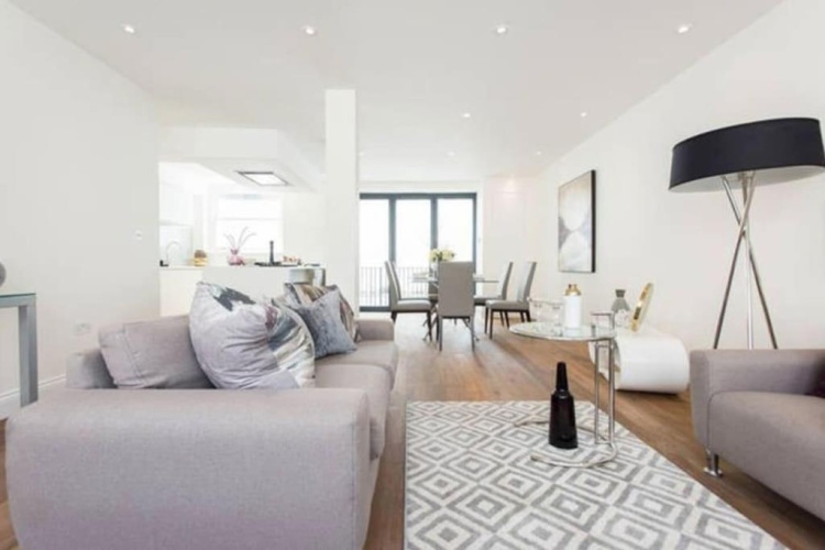 3 Bedrooms Cottage
