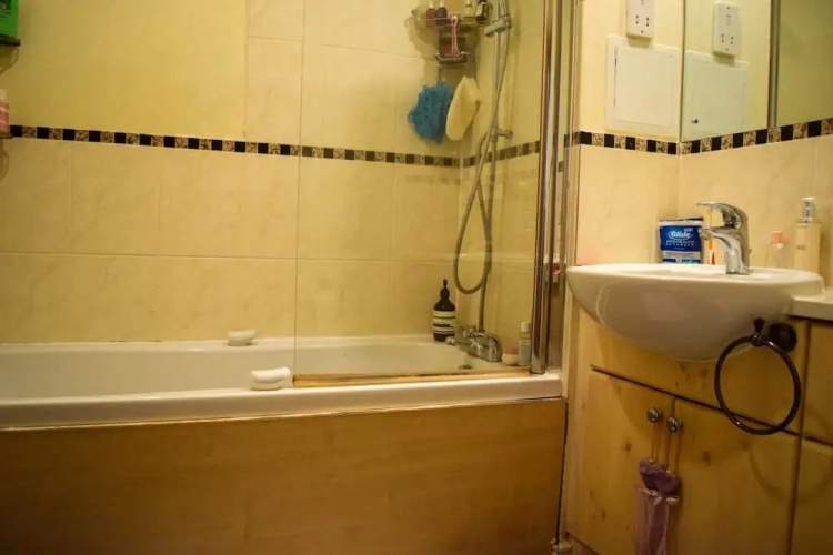 Vibrant 1 Bedroom Flat In Farringdon