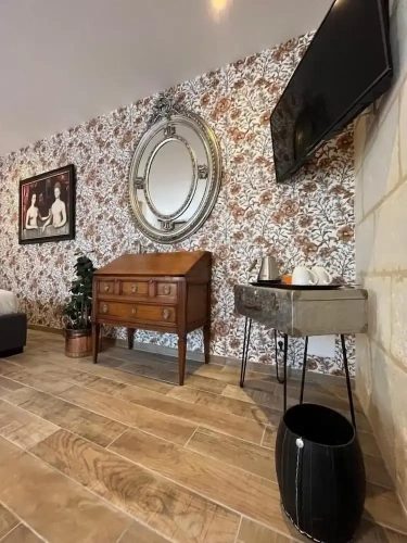 Classic Quadruple room