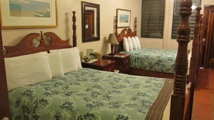 Grand Bahía Ocean View Hotel