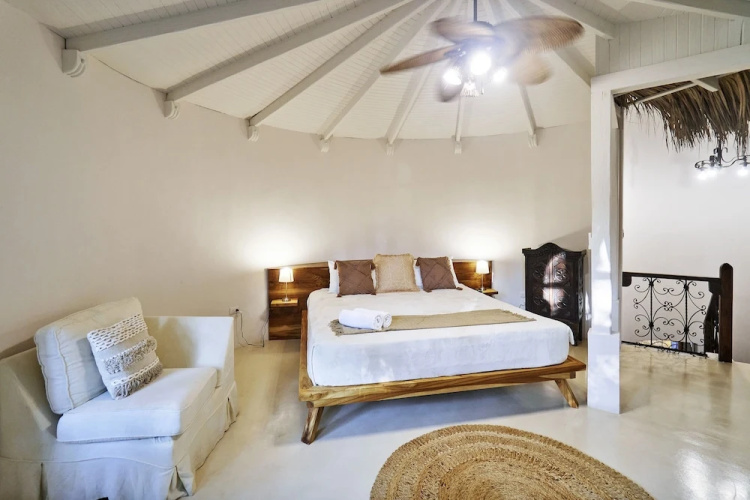 Paradise Beach Lodge