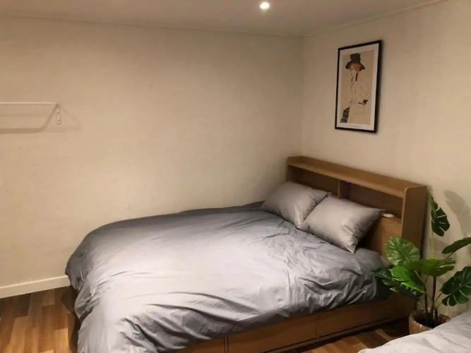 2 Bedrooms Apartment
