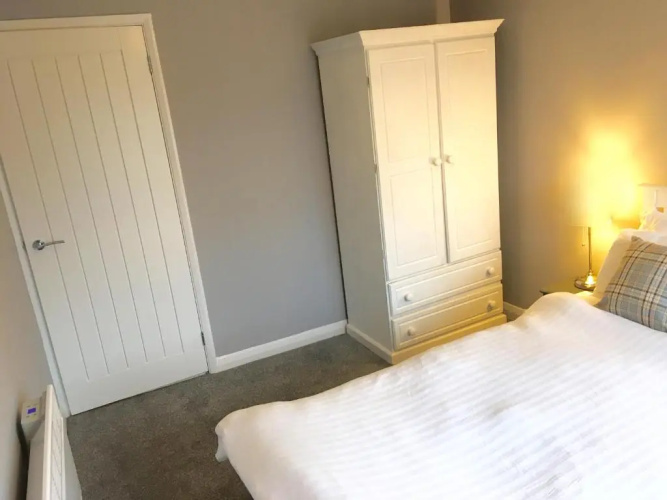 Apartment 61