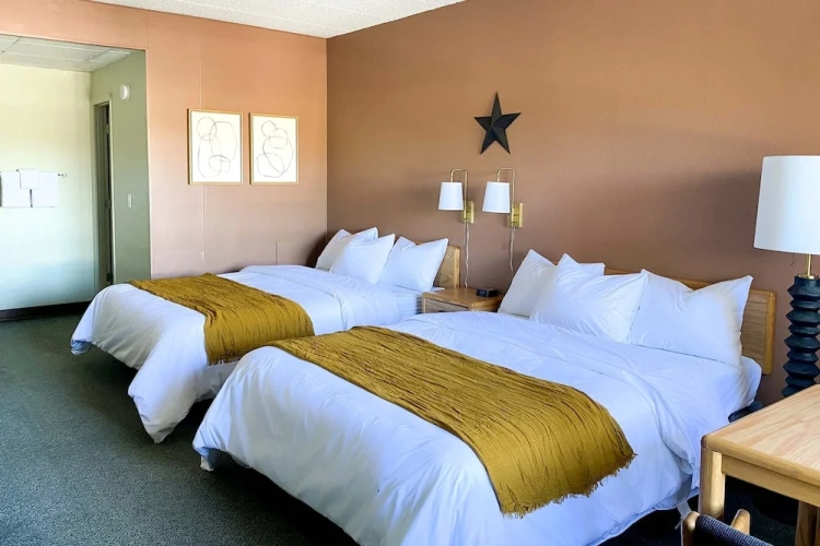 Standard Quadruple room