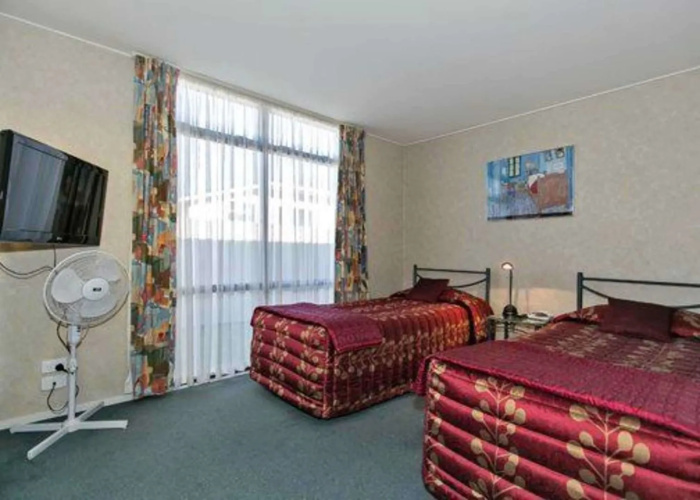 Academy Motor Inn