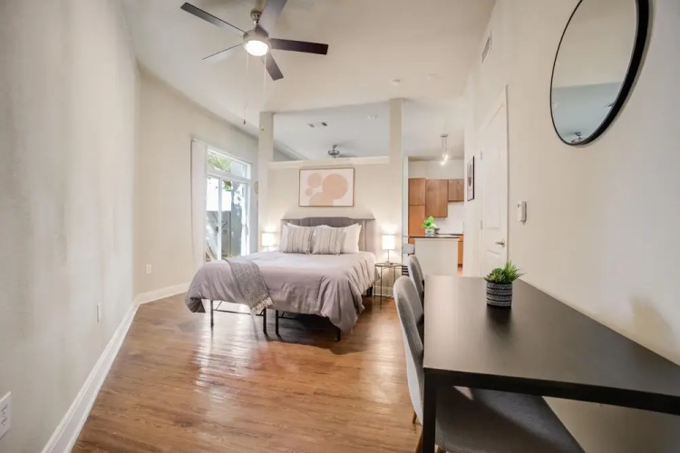 FRONTDESK SYNC Med Center Apts Houston