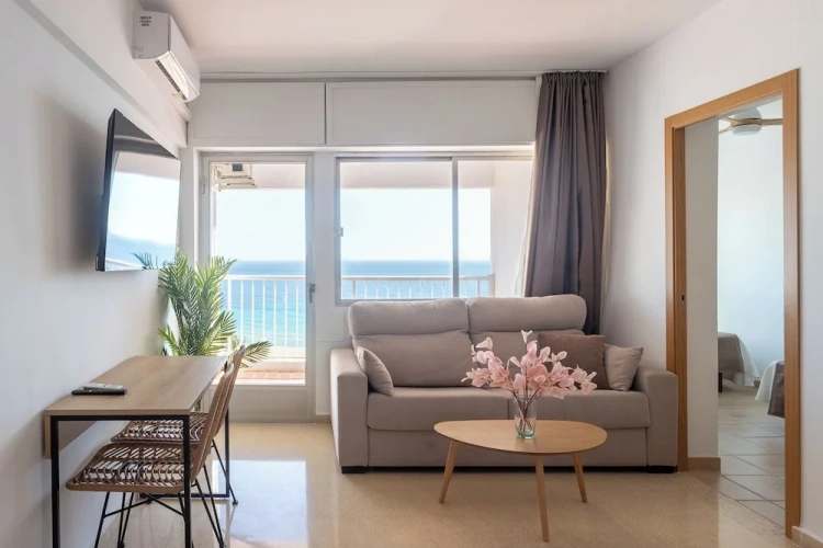 Family Studio with sea view
