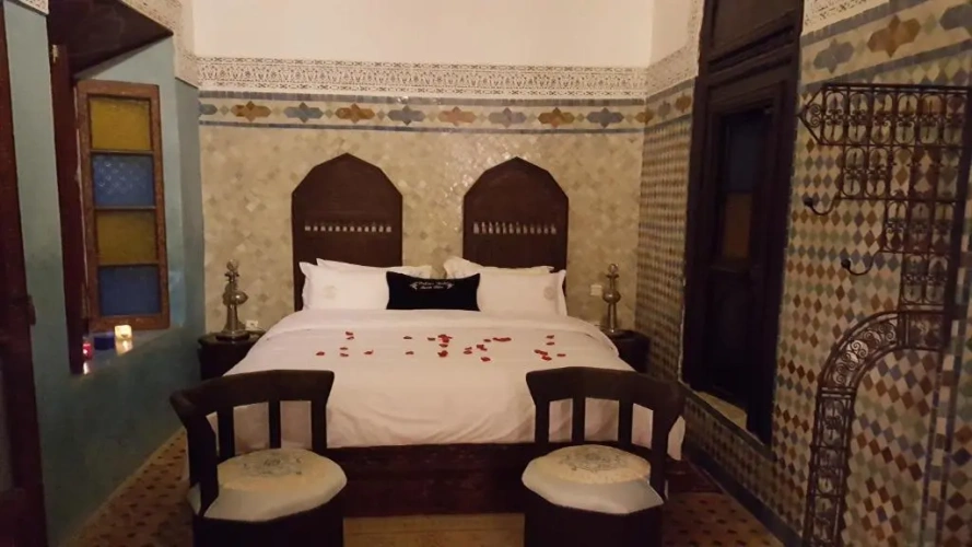 Standard Triple room