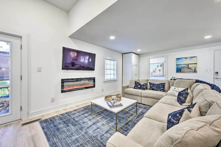 Chic St Marys Home, 2 Blocks From Riverfront