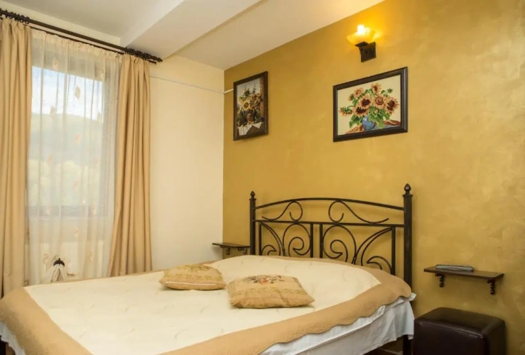 Standard Double room with view