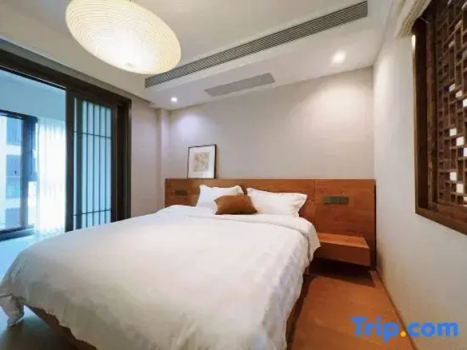 1 Bedroom Double Duplex Suite with balcony