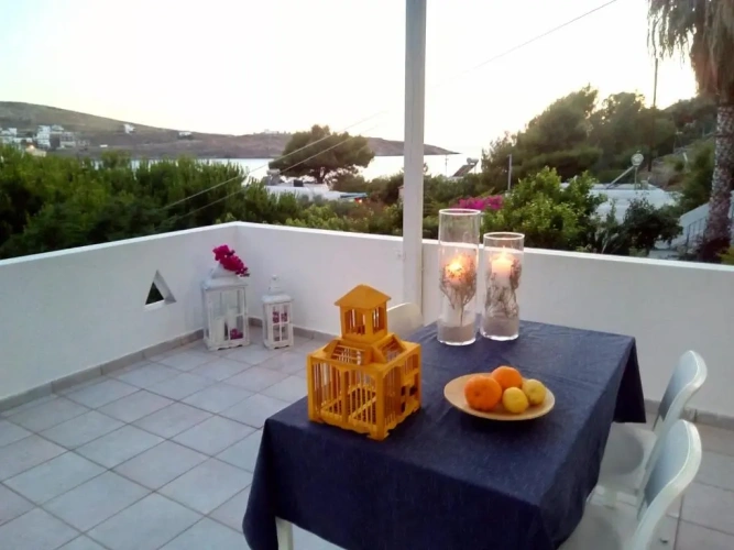 Studio with sea view