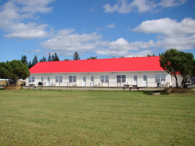 The Waterfront Motel