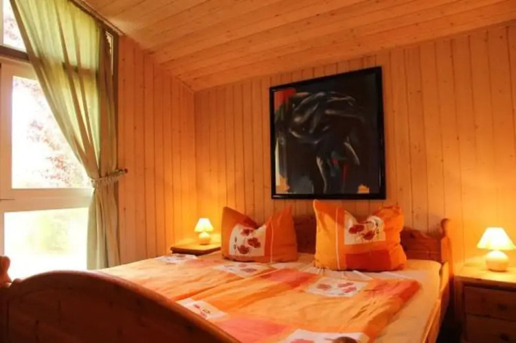 Ferienhaus mit Sauna im Ferienpark Mirow