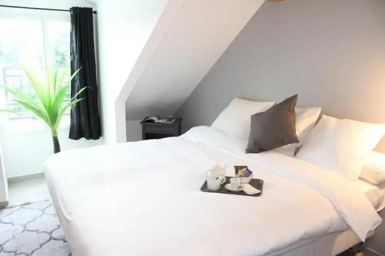 Ulis Hotel