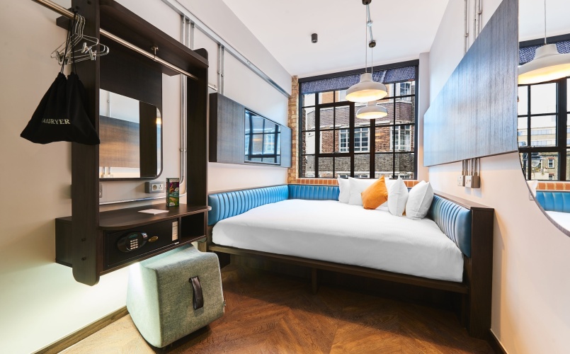 New Road Hotel photo 12