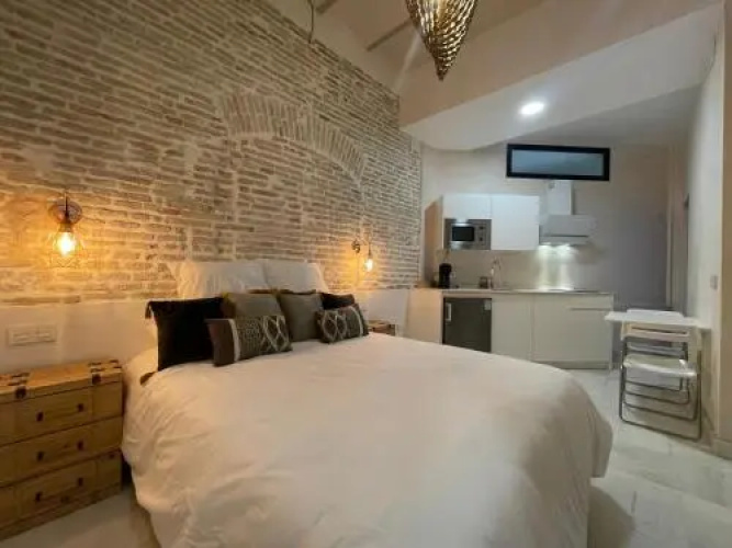 Adriano Apartments