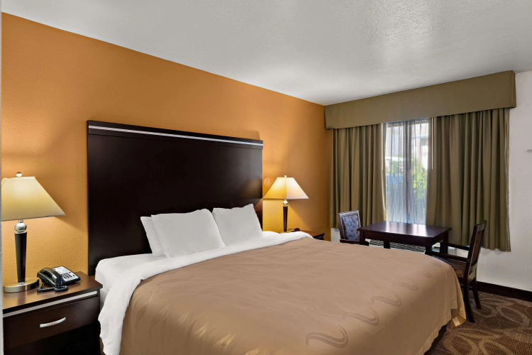 Quality Inn South Bluff photo 8