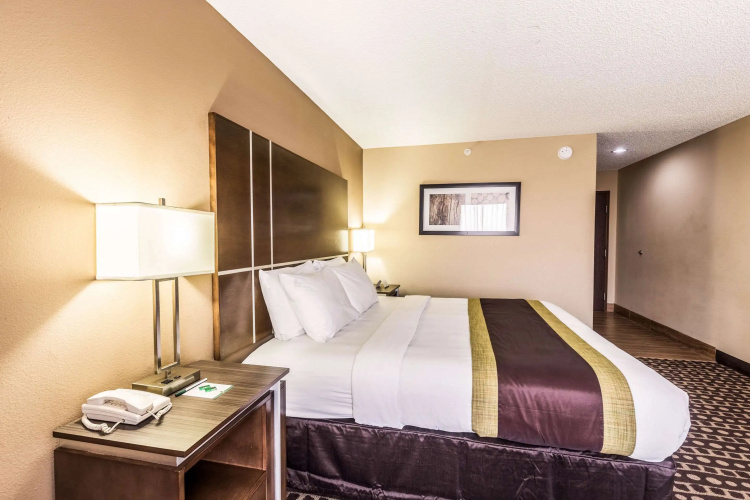 Quality Inn West Plains