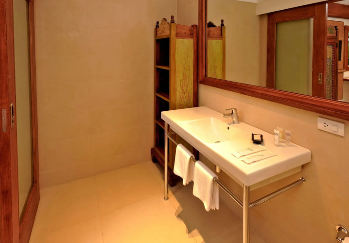 Costabella Tropical Beach HotelOver view