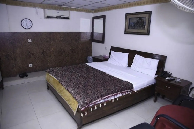 Mars Hotel