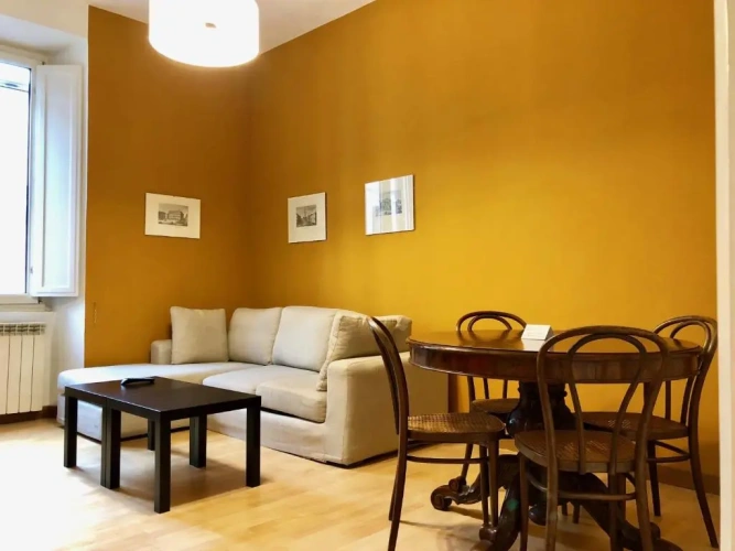 2 Bedrooms Cottage