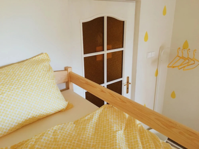 Lucka Rooms - Here Comes The Sun B24.3