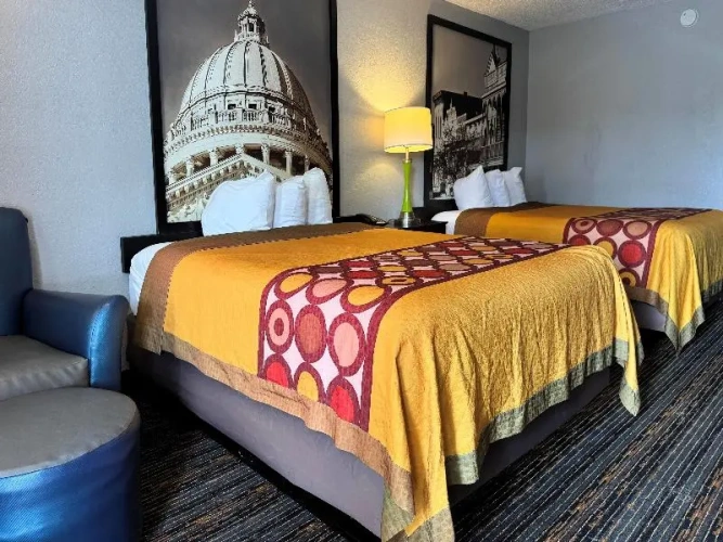 Deluxe Quadruple room