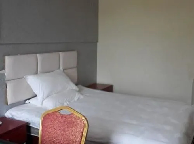 Carton Hotel