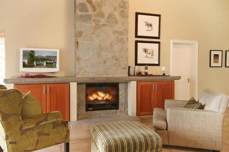 2 Bedrooms Suite