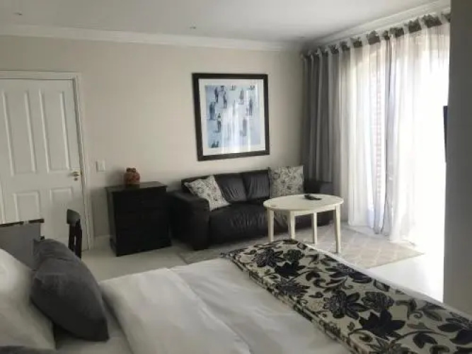 1 on Mona B & B