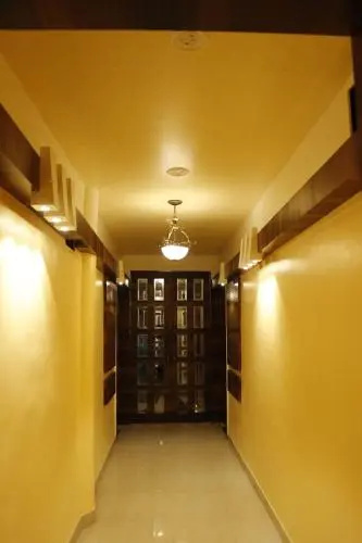 Hotel Royal Suites