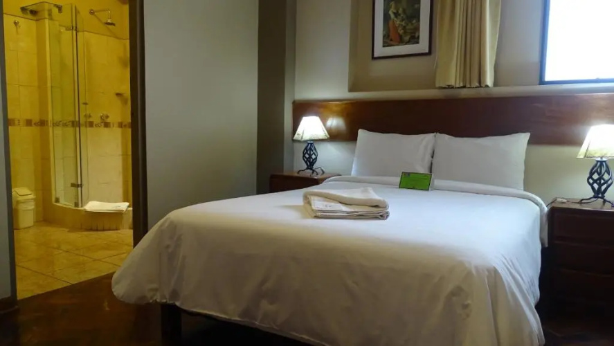 Suites Larco 656