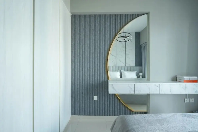 KeyRock Living - Dubai Skyline