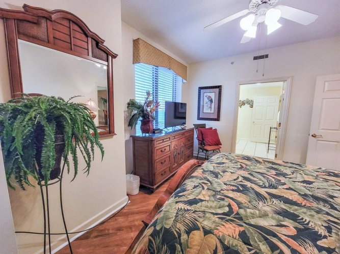 207 Margate 4 Bedroom Condo