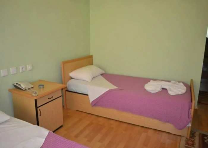 Standard Twin room with balcony