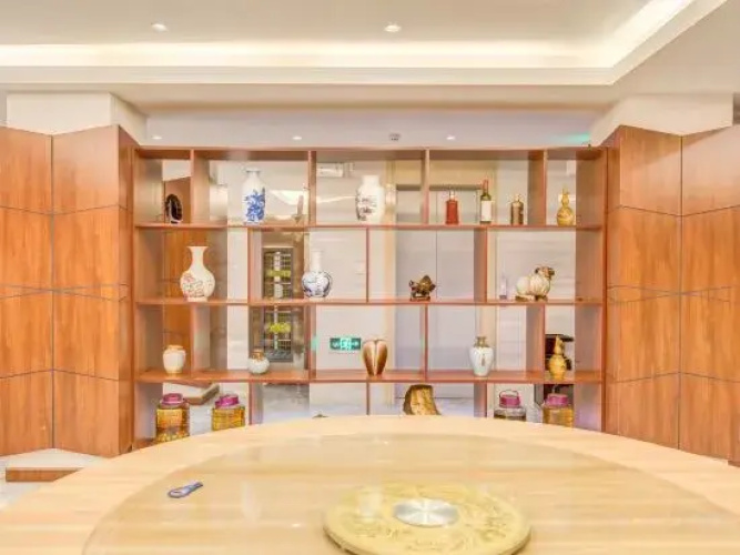 Dingqi Hotel