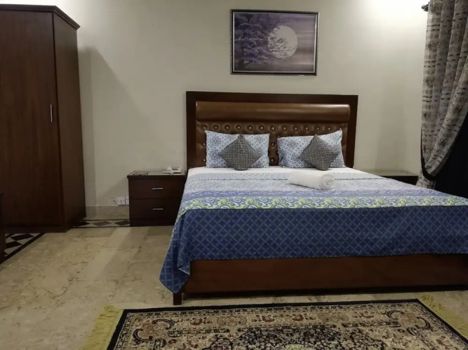 Sea View Lodge