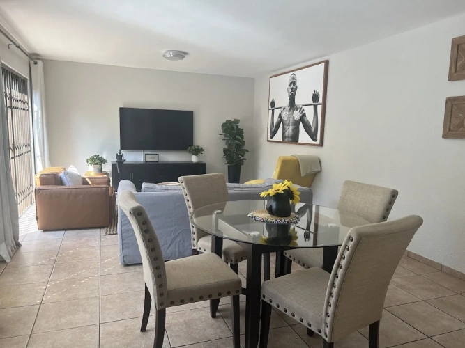 3 Bedrooms Cottage